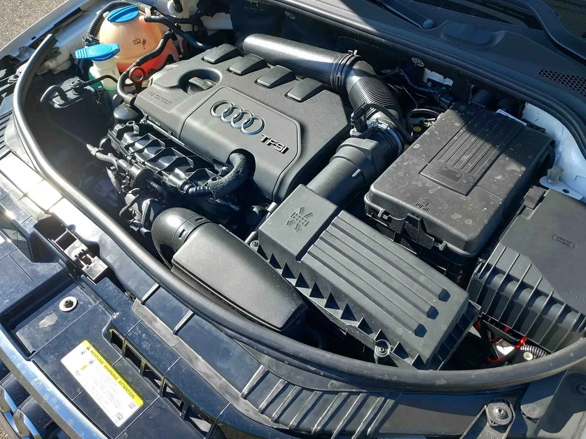 AUDI A3 1.8 TFSI 3T — zdjęcie 15
