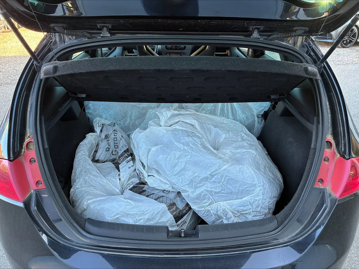 SEAT Leon 2.0 Cupra — zdjęcie 13