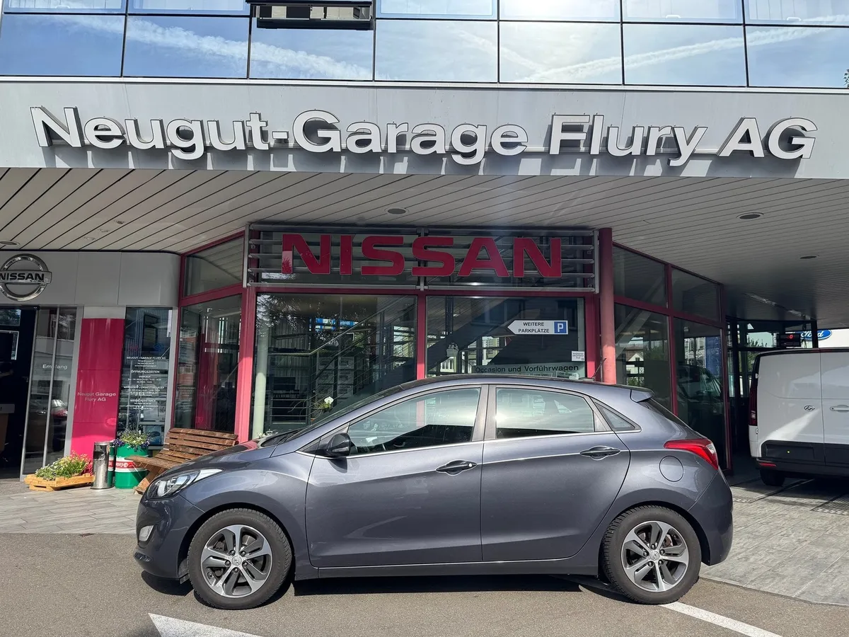 HYUNDAI i30 1.6 GDI