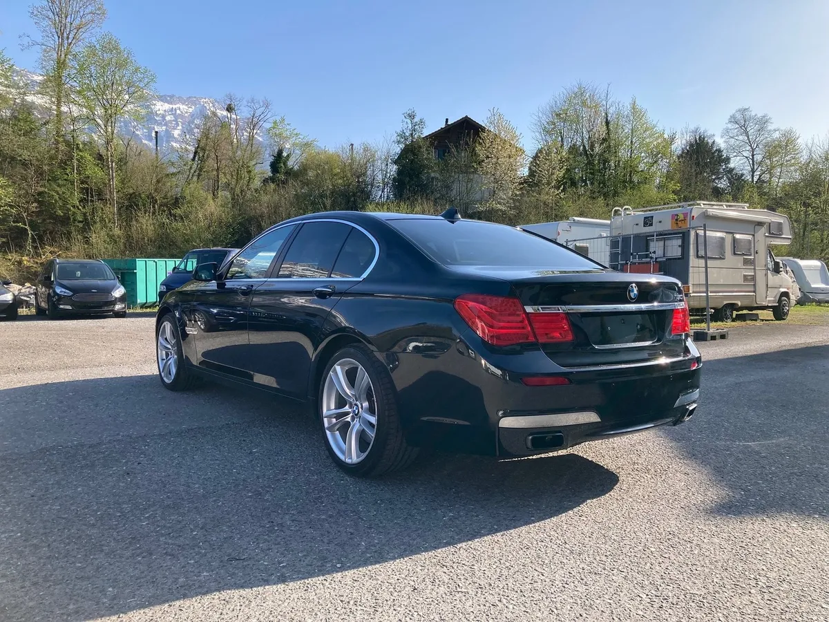 BMW 750l XDrive — zdjęcie 5