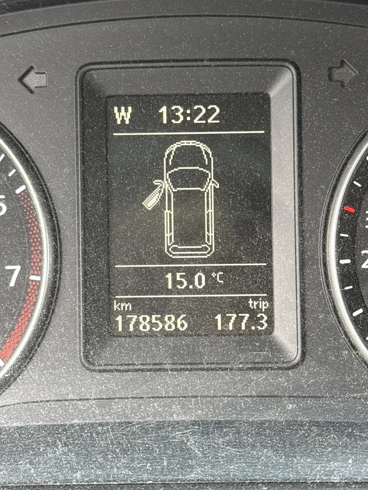 VW TOURAN — zdjęcie 3