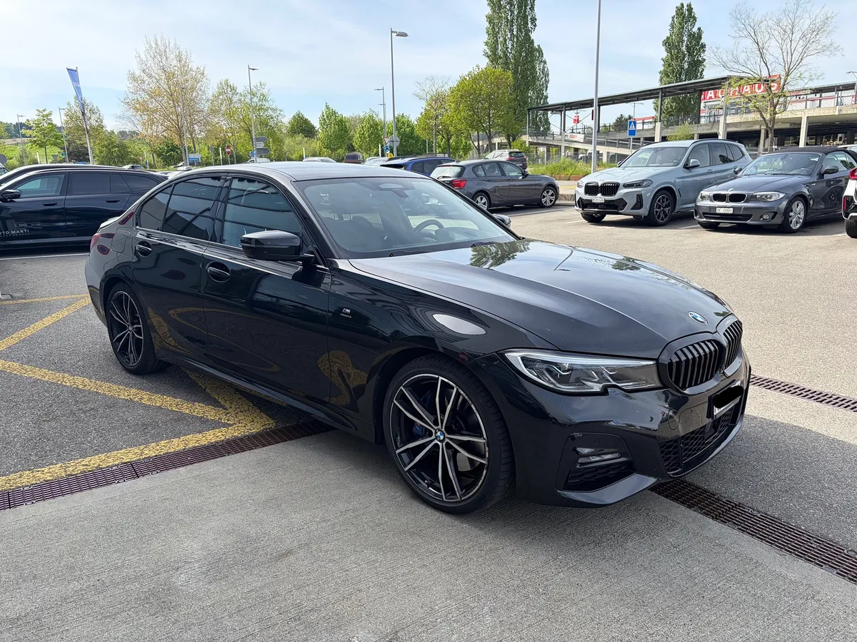 BMW 330d xDrive — zdjęcie 8