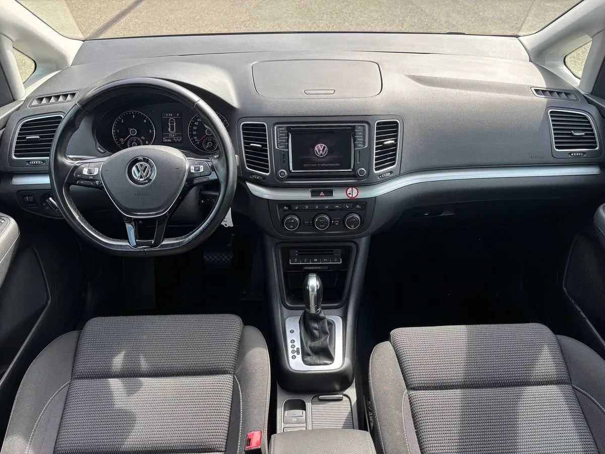 VW Sharan 2.0D 7 — zdjęcie 10