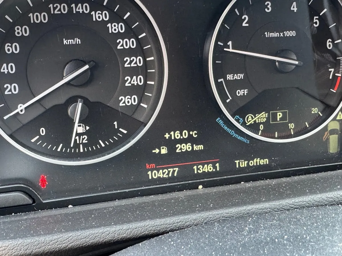 BMW X1 xDrive20i — zdjęcie 10