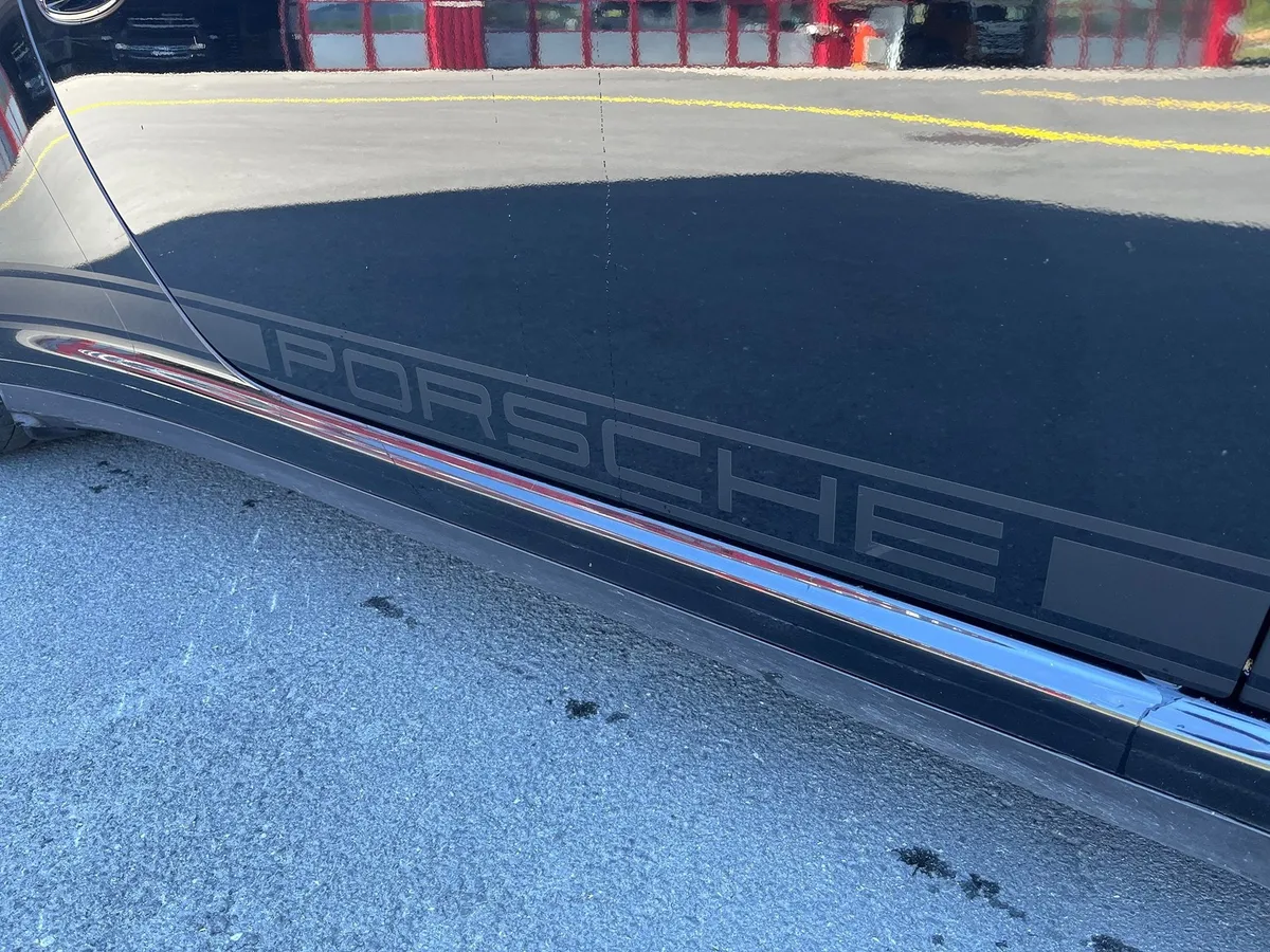 PORSCHE 911 Carrera 4 — zdjęcie 12