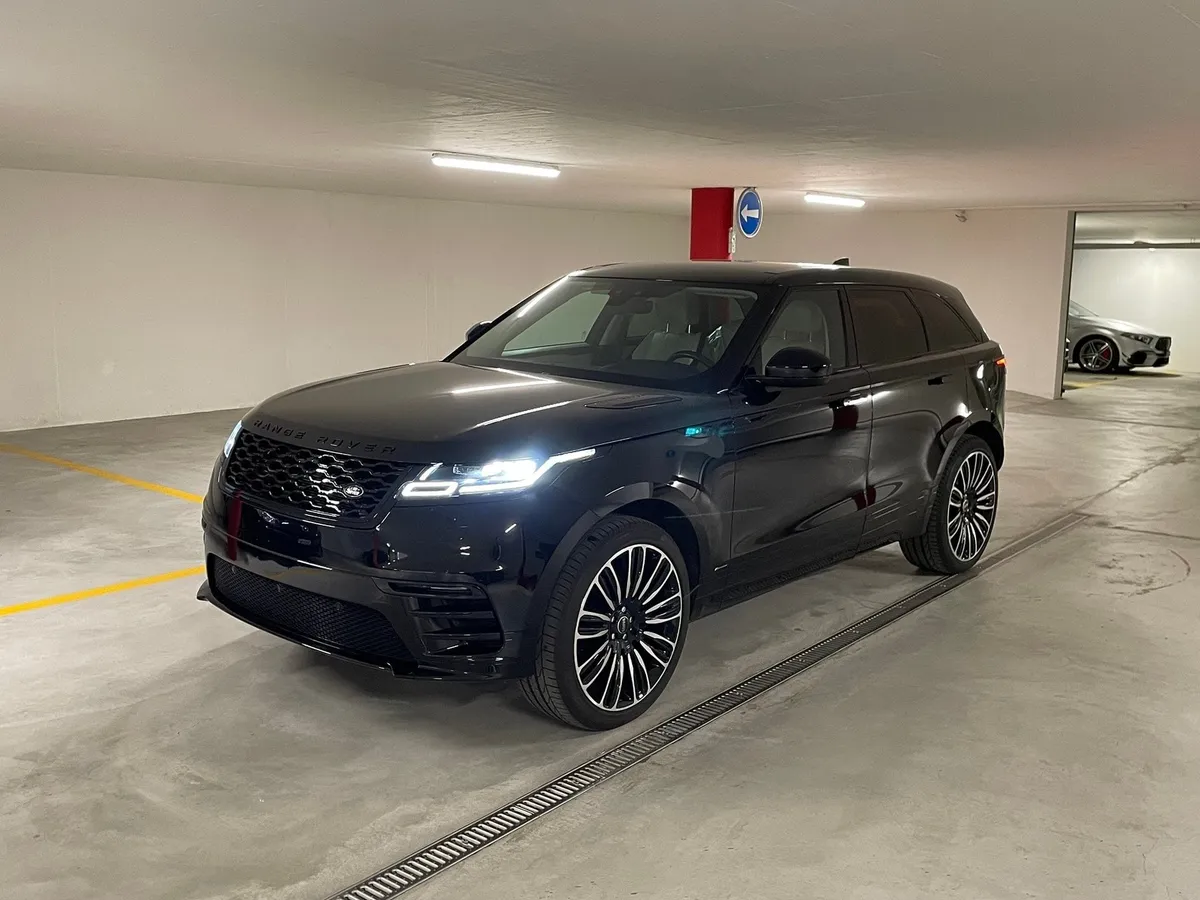 LAND ROVER RR Velar P300