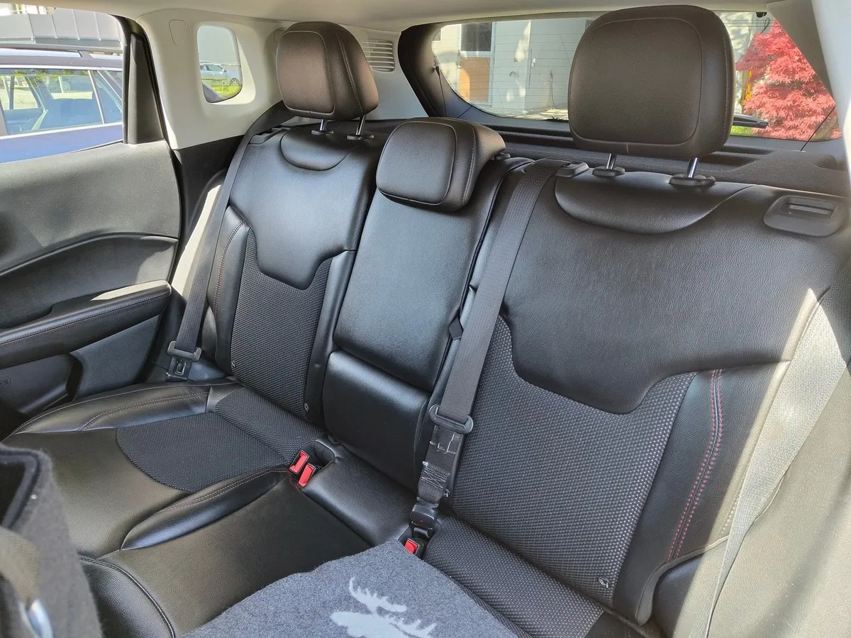 JEEP Compass 2.0 CRD — zdjęcie 9