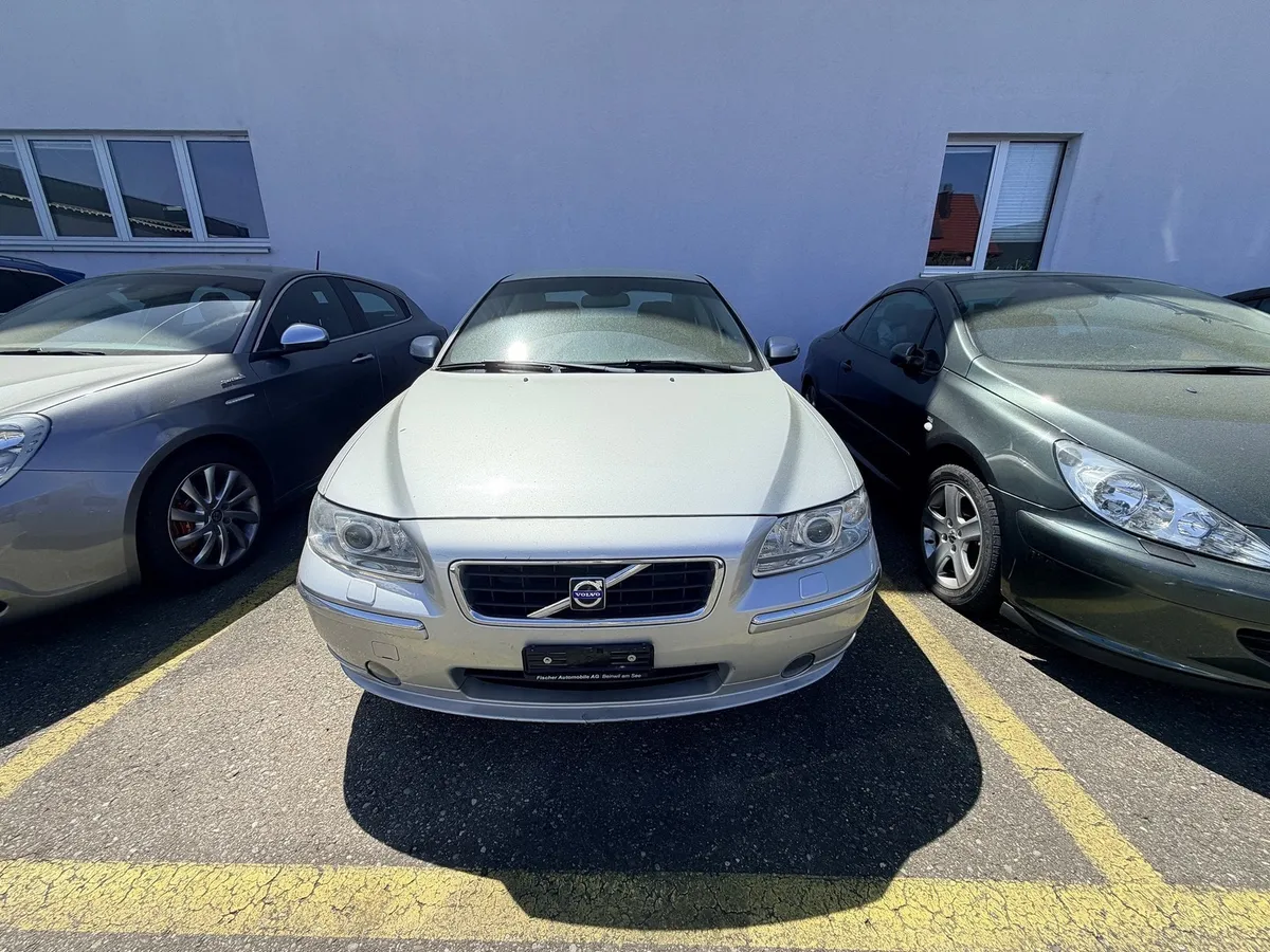 VOLVO S60 2.5T — zdjęcie 5
