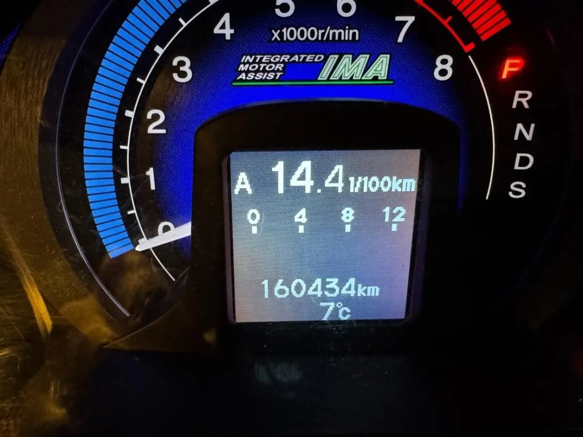 HONDA Insight 1.3i Hybrid Eleg., 88 HP — zdjęcie 8
