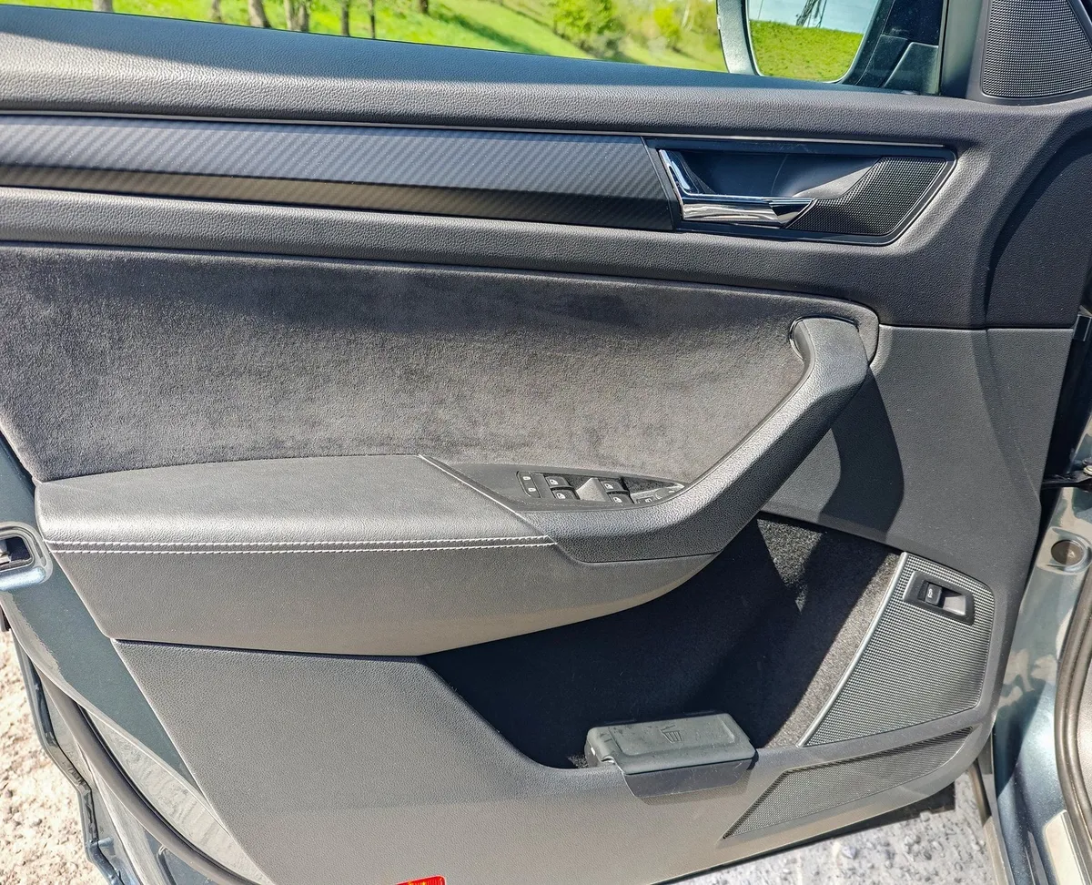 SKODA Kodiaq 2.0TSI 4x4 Sportline  — zdjęcie 13