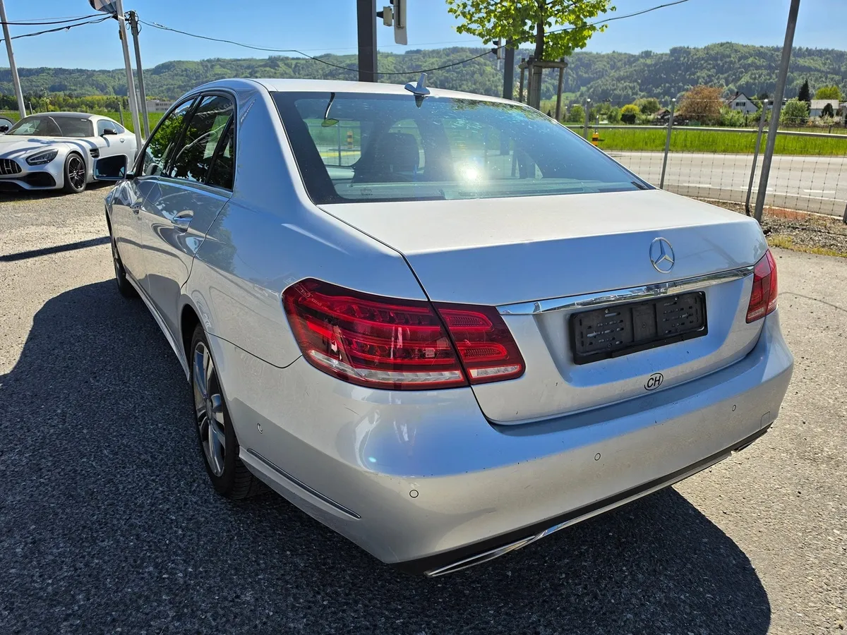 MERCEDES-BENZ E 200 CDI — zdjęcie 8