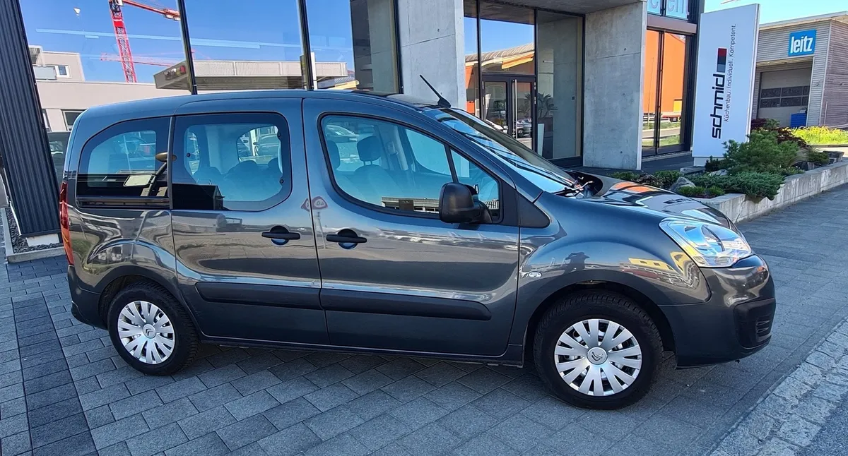CITROEN Berlingo 1.2i — zdjęcie 3