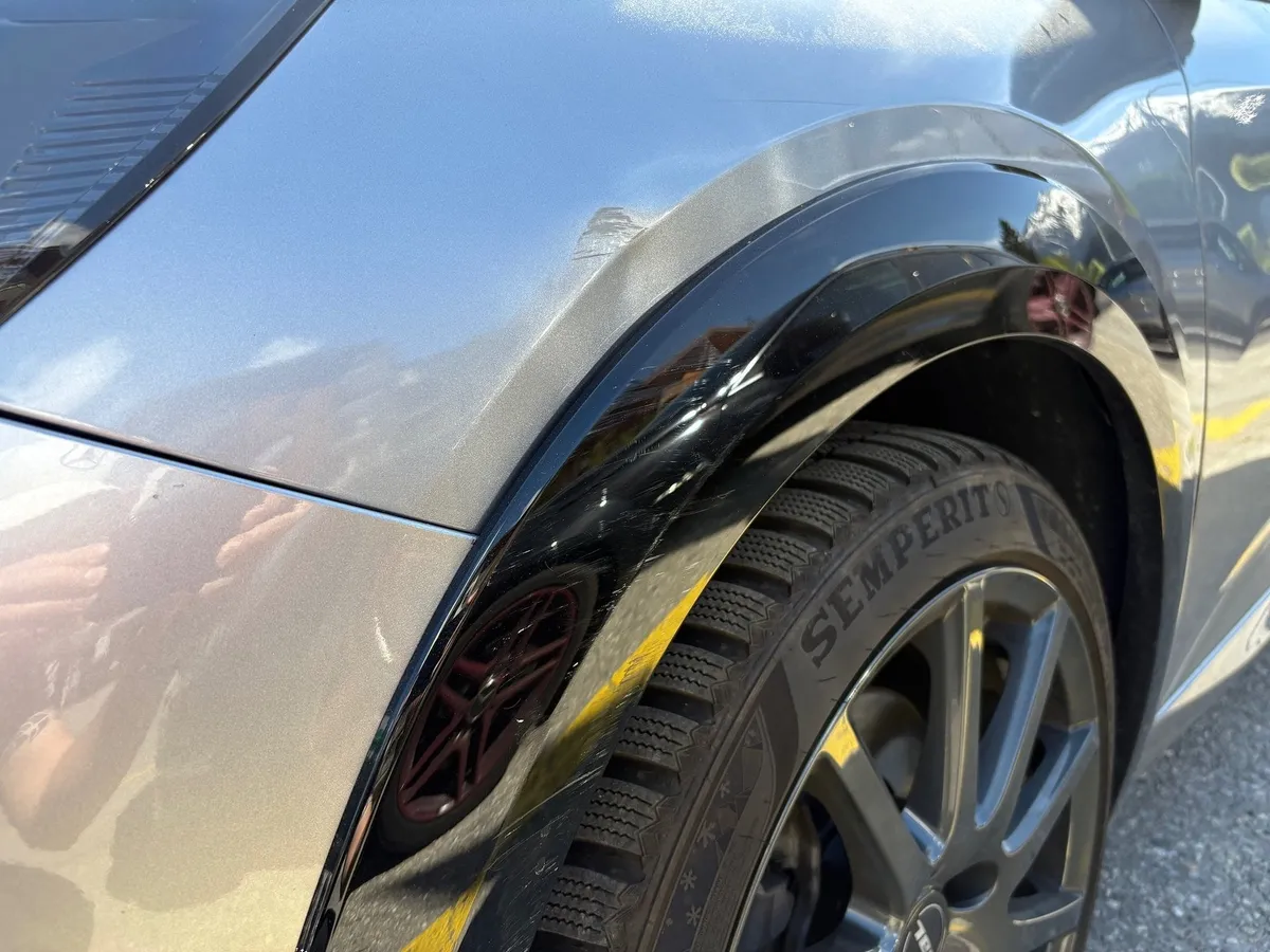 PEUGEOT 208 PureTech — zdjęcie 9