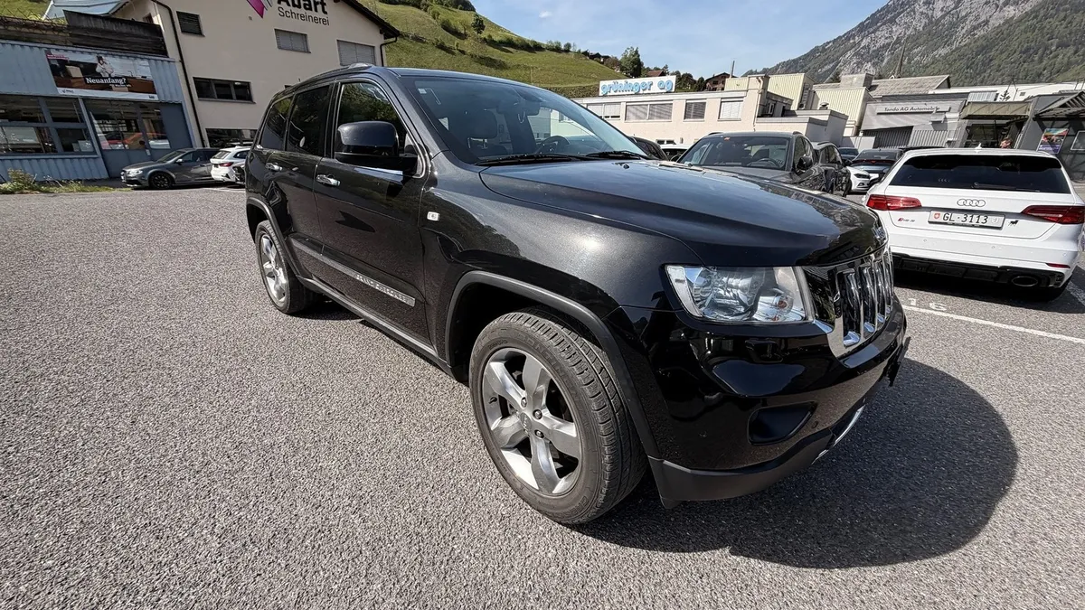 JEEP GrandCherokee 5.7 — zdjęcie 2