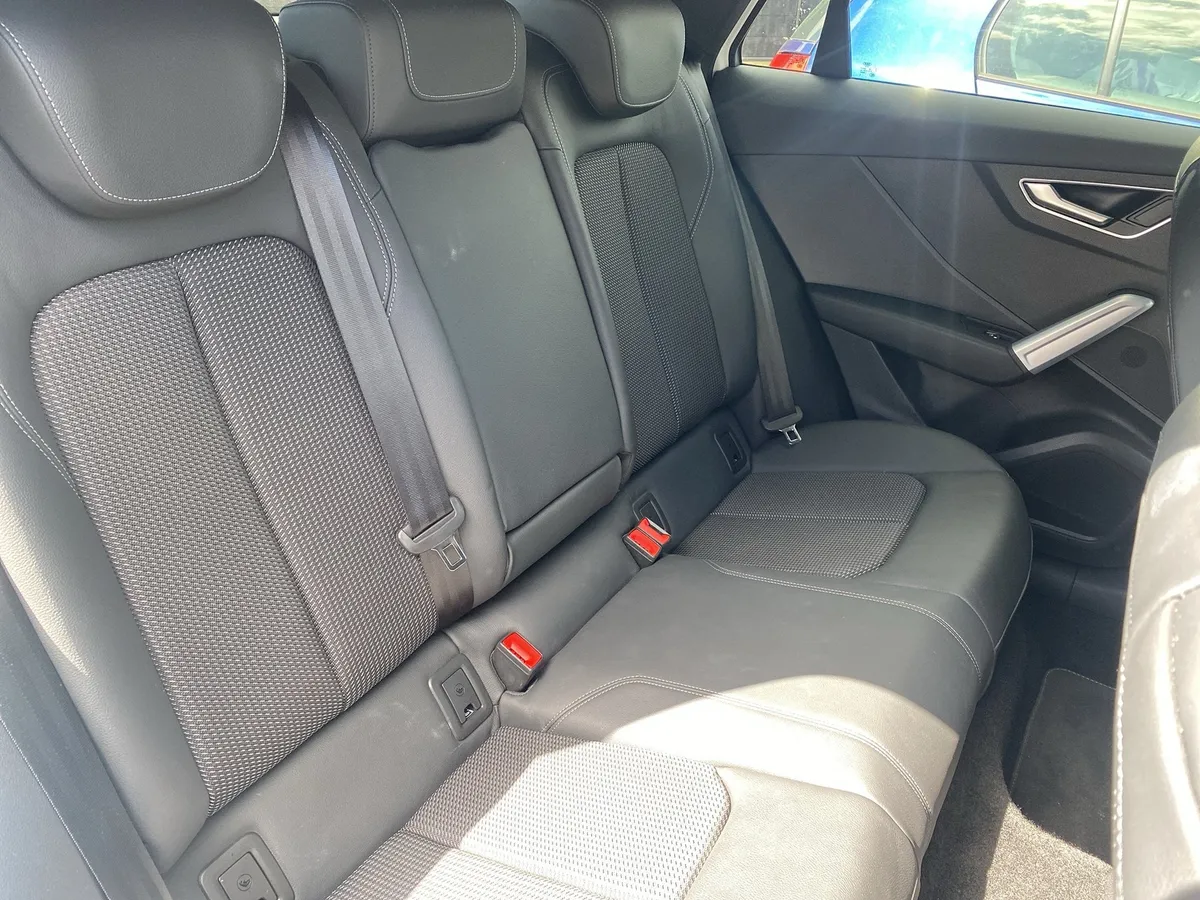 AUDI Q2 40 TFSI qu — zdjęcie 8