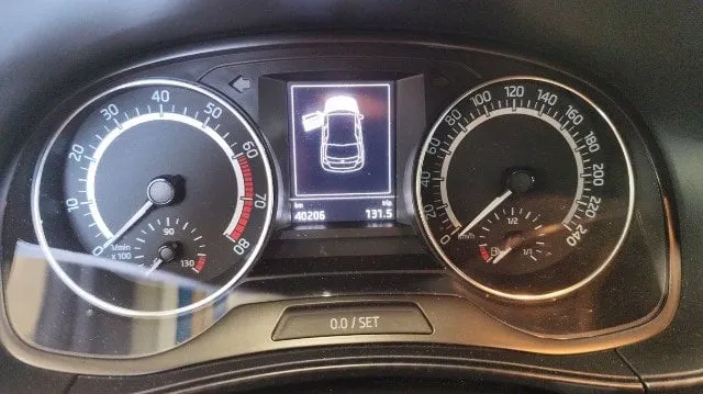 Skoda  Fabia  1.0 TSI Monte Carlo, 110 HP — zdjęcie 5