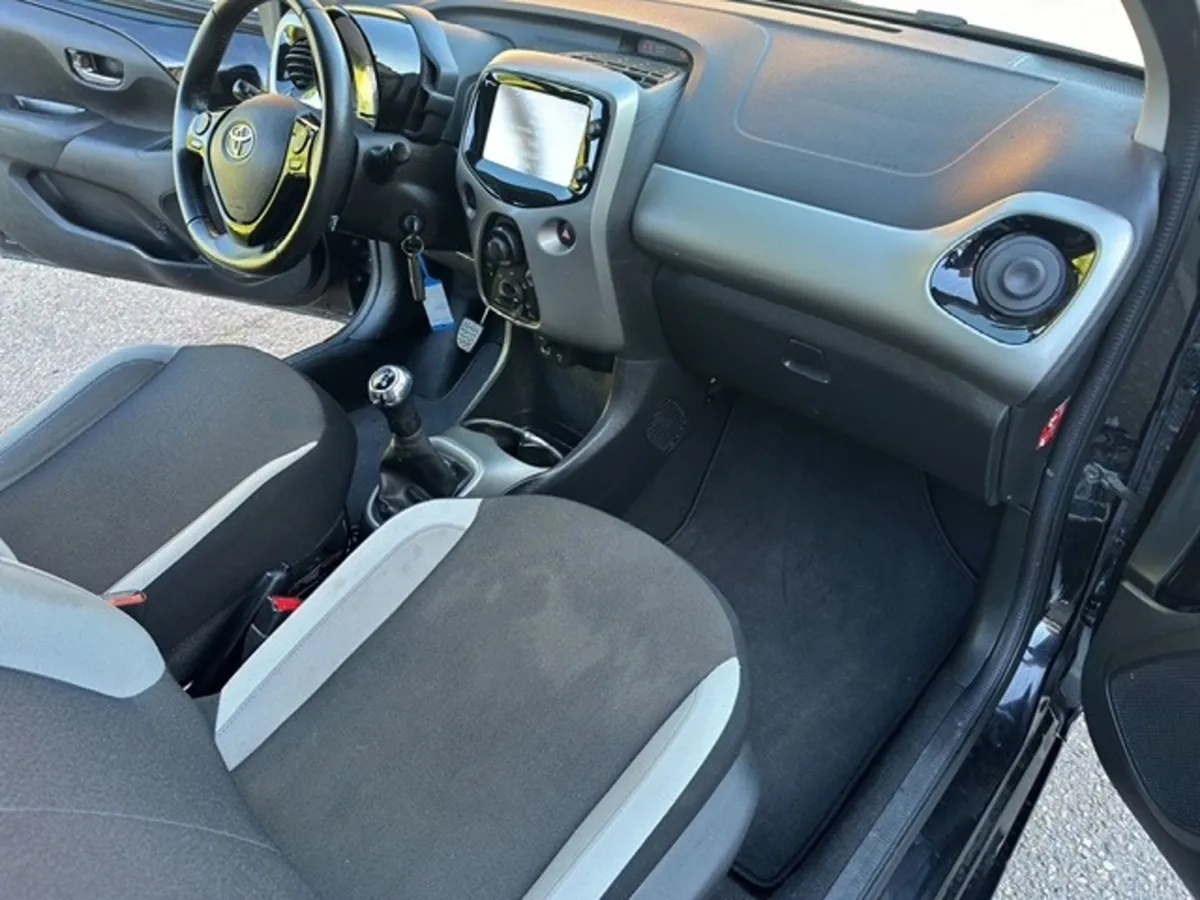TOYOTA Aygo 1.2 — zdjęcie 3