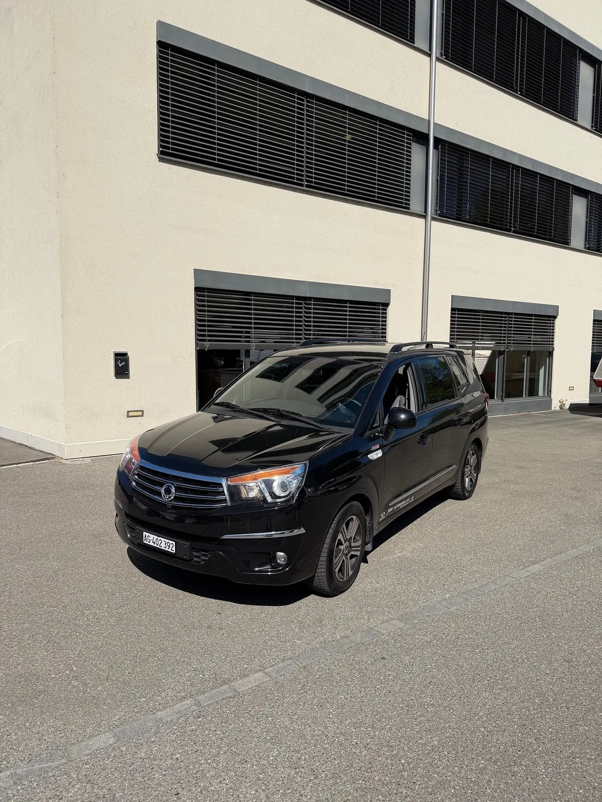 SSANGYONG Rodius SV200 XVT 7 Plätzer — zdjęcie 2