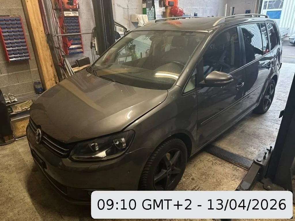 VW Touran - type 1T ap 05.2010 Touran Trendline 1.4, 140 HP — zdjęcie 2