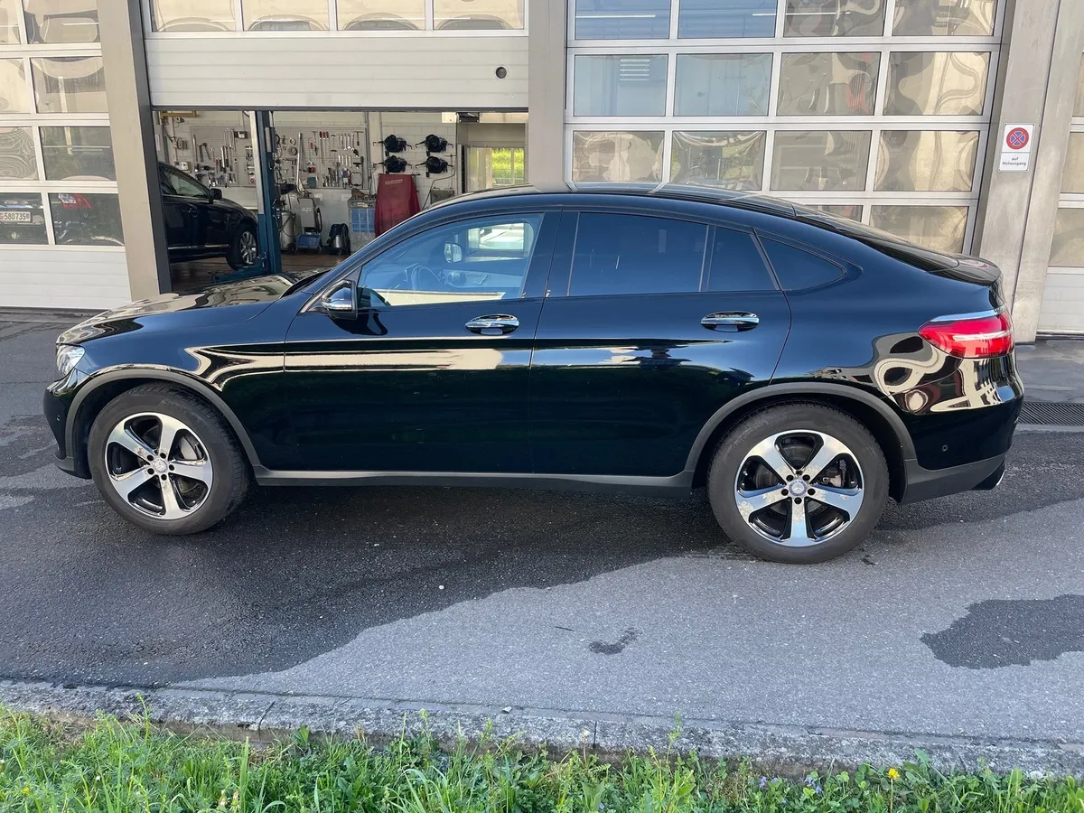 MERCEDES-BENZ GLC 250 EC — zdjęcie 7