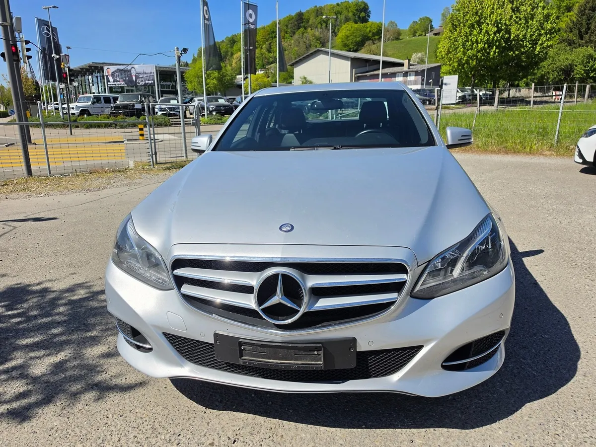 MERCEDES-BENZ E 200 CDI — zdjęcie 3
