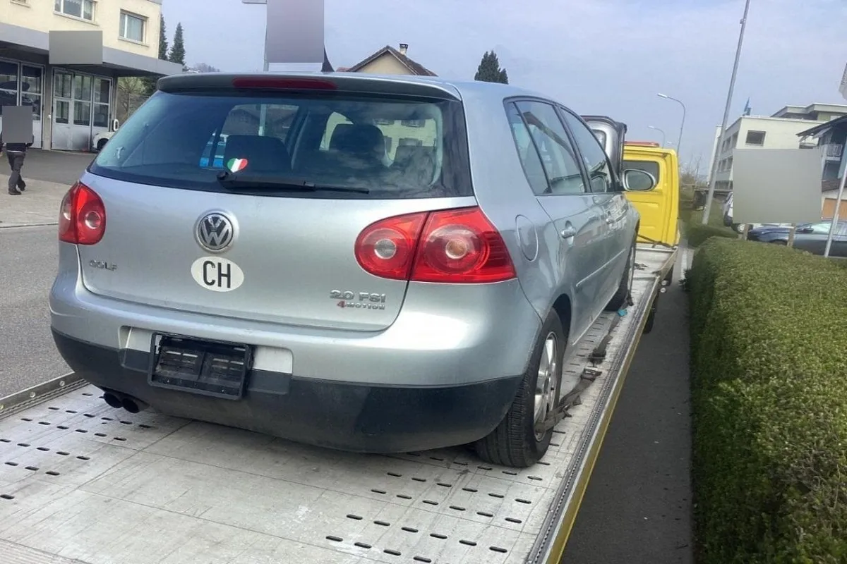 VW Golf 2.0 FSI Sport 4M., 150 HP — zdjęcie 2