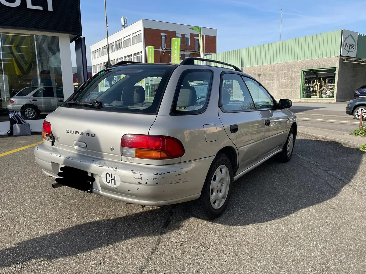 SUBARU Impreza 2.0 4WD — zdjęcie 6