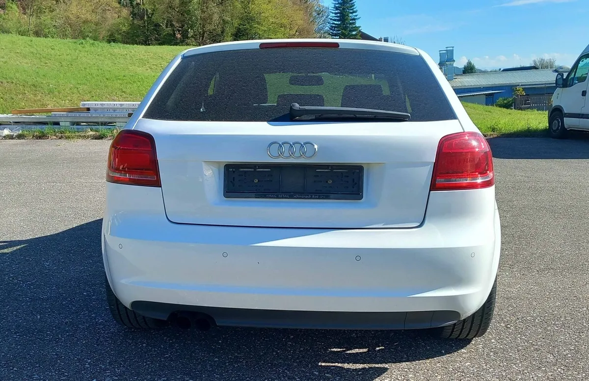 AUDI A3 1.8 TFSI 3T — zdjęcie 4