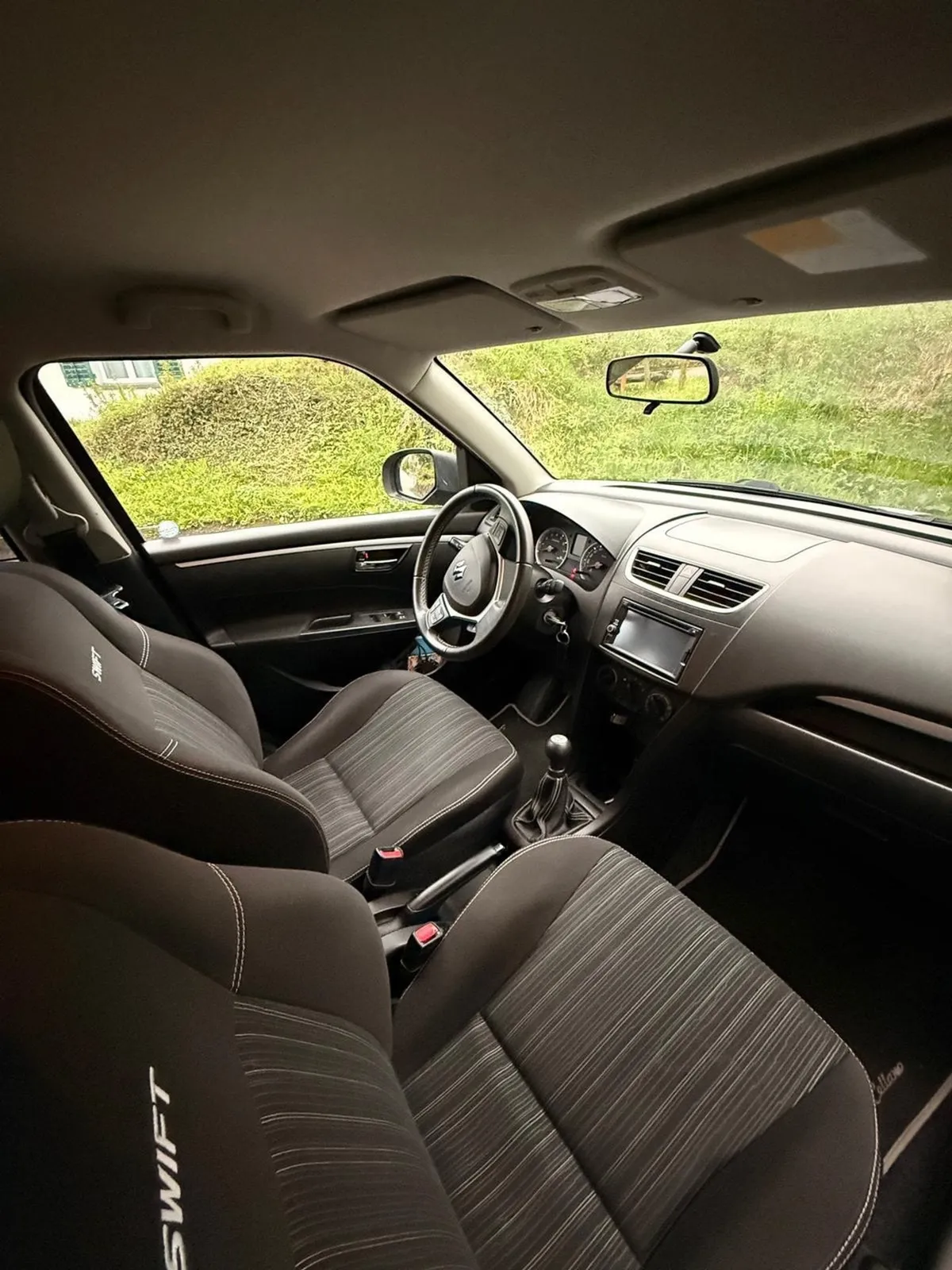 SUZUKI SWIFT 1.2 4WD — zdjęcie 9