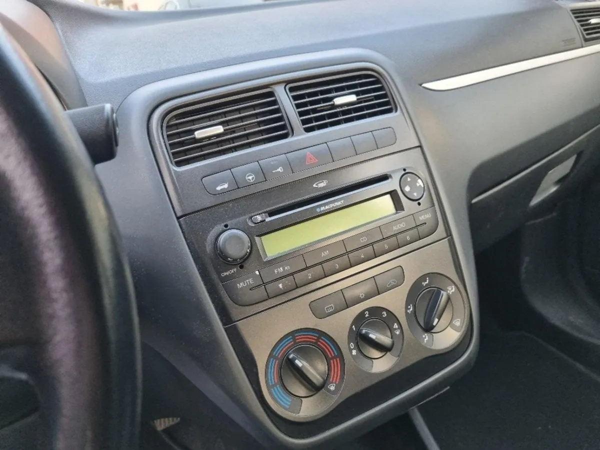 FIAT Punto 1.4 Dynamic, 78 HP — zdjęcie 11