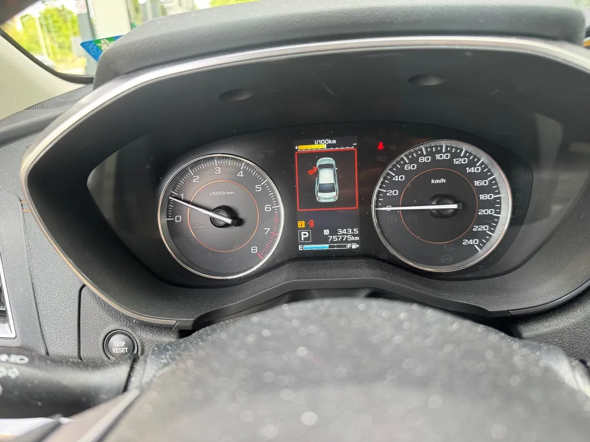 SUBARU XV 2.0iS AWD — zdjęcie 9