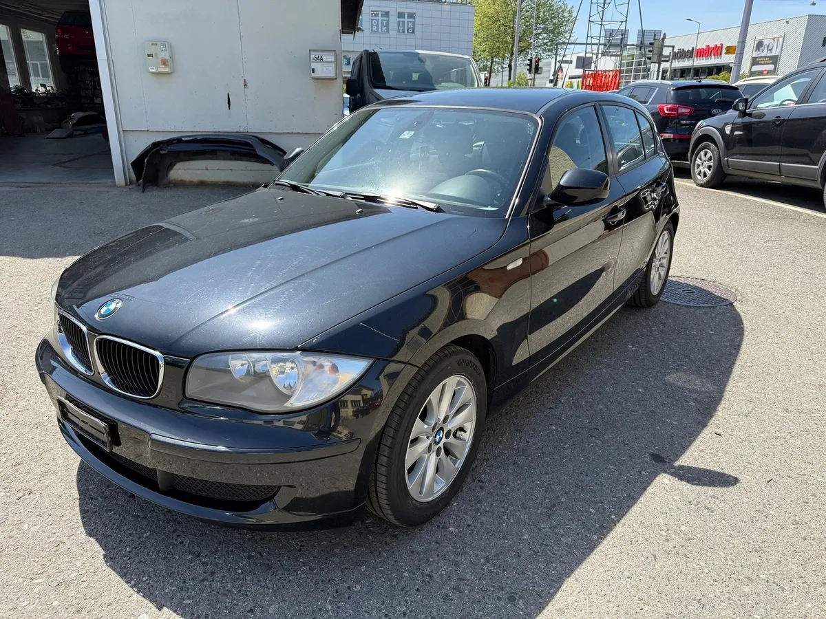 BMW 118i — zdjęcie 5