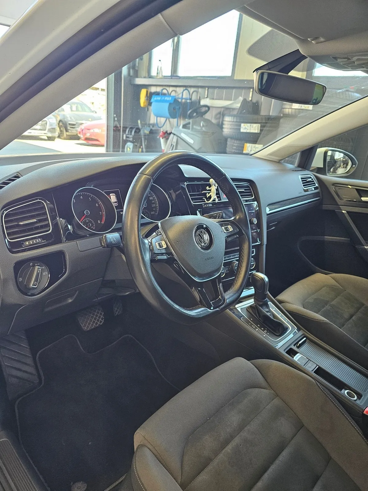 VW Golf Vll 1.5 TSI — zdjęcie 11