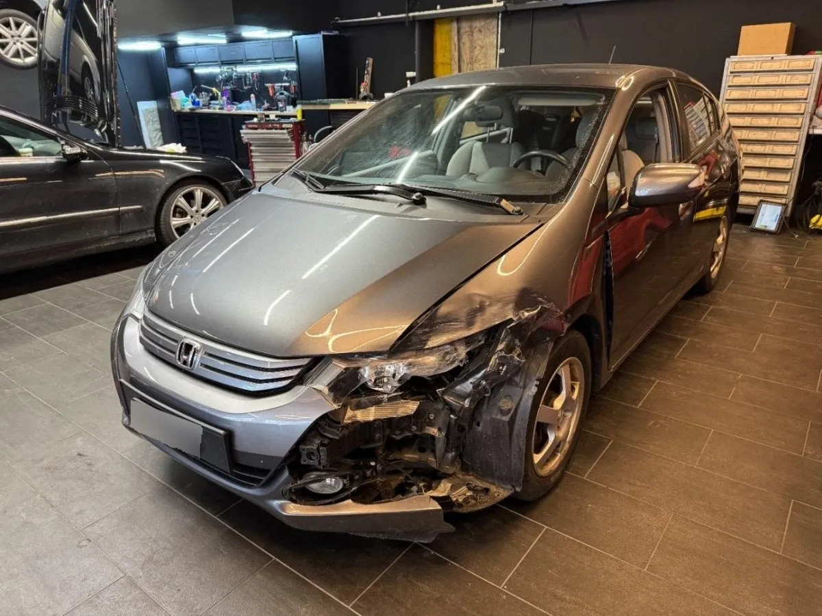 HONDA Insight 1.3i Hybrid Eleg., 88 HP — zdjęcie 5