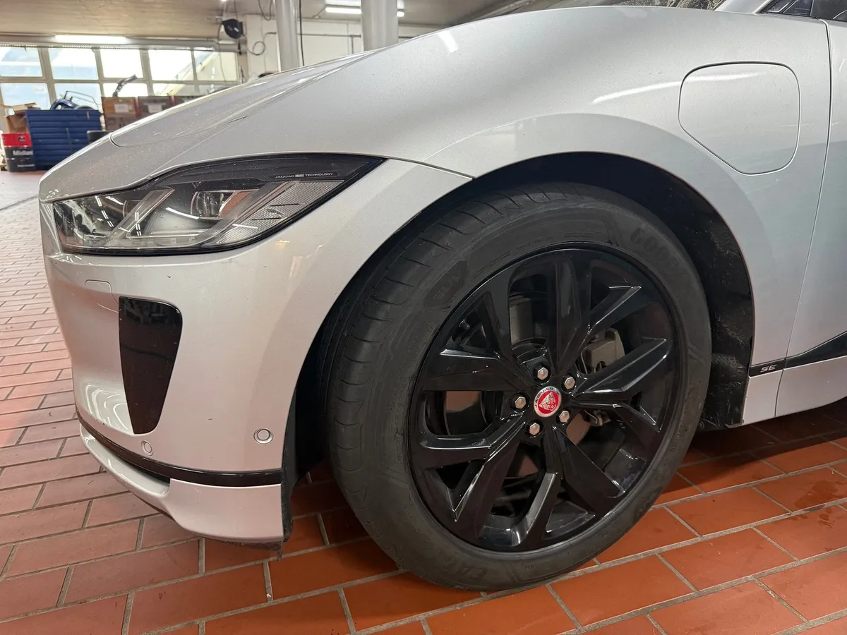 JAGUAR I-Pace EV400 — zdjęcie 10