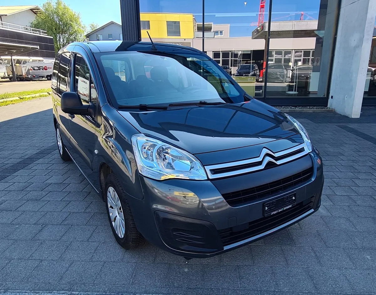 CITROEN Berlingo 1.2i — zdjęcie 2