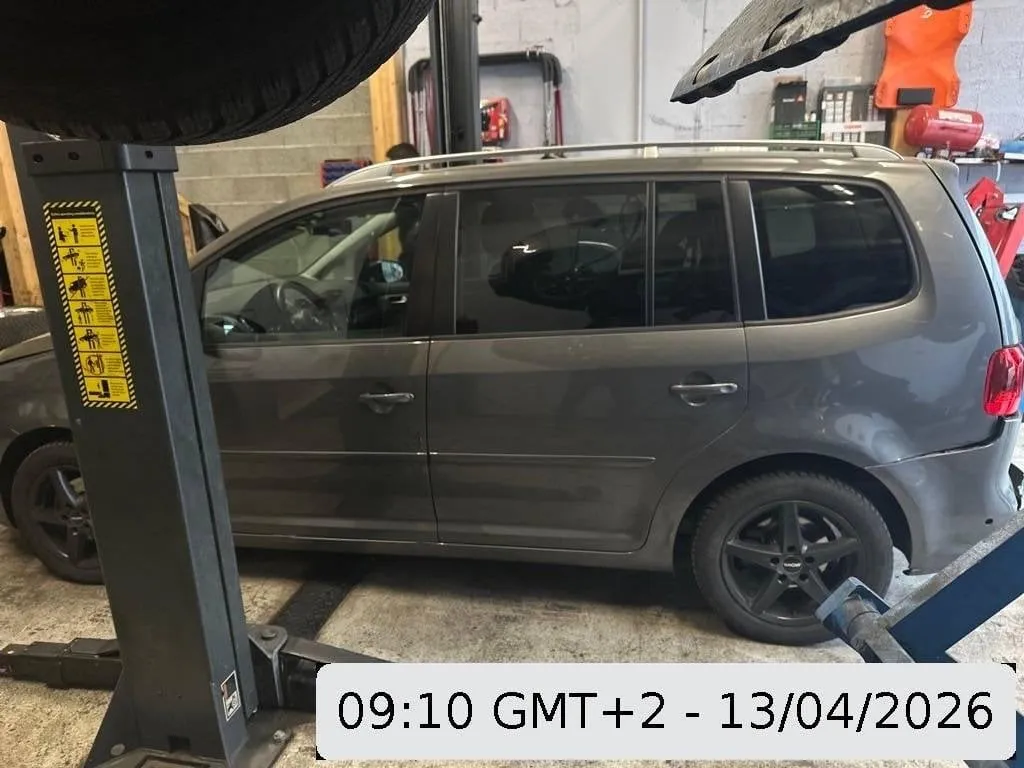 VW Touran - type 1T ap 05.2010 Touran Trendline 1.4, 140 HP — zdjęcie 3