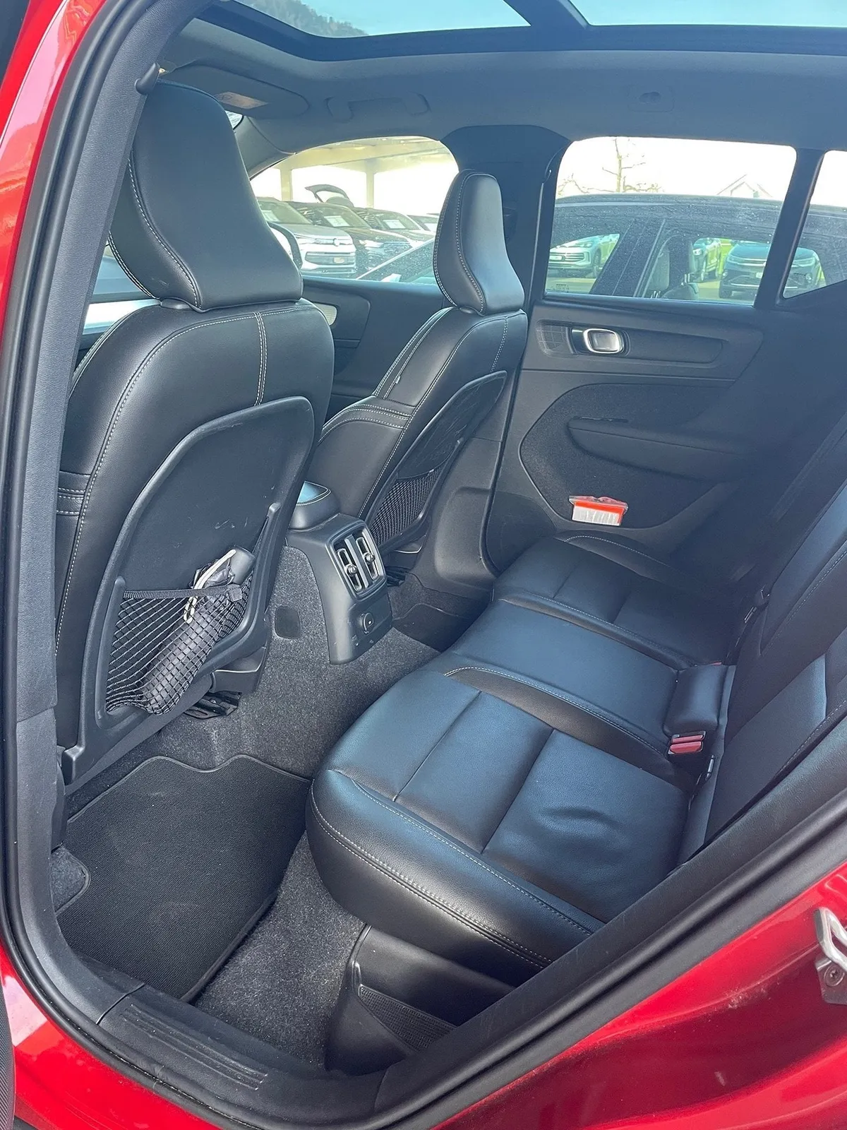 VOLVO XC40 T5 TE — zdjęcie 14