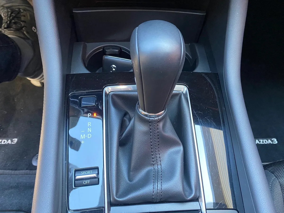 MAZDA 3 G150 HB AT — zdjęcie 14
