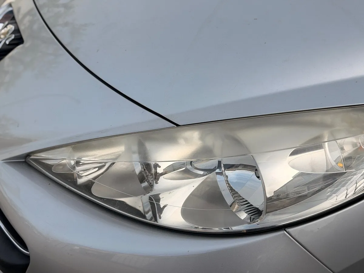PEUGEOT 207 1.4i 16V — zdjęcie 12