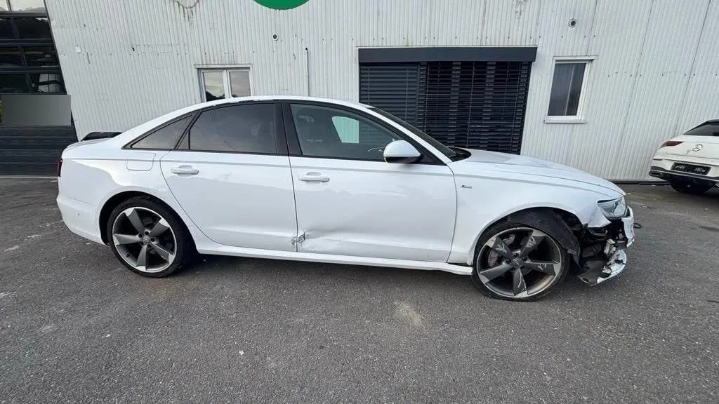Audi A6/S6 Limousine/Avant - Type 4G2/4G5 ap 02.2011 jq 04.2015 A6 3.0, 313 HP — zdjęcie 4