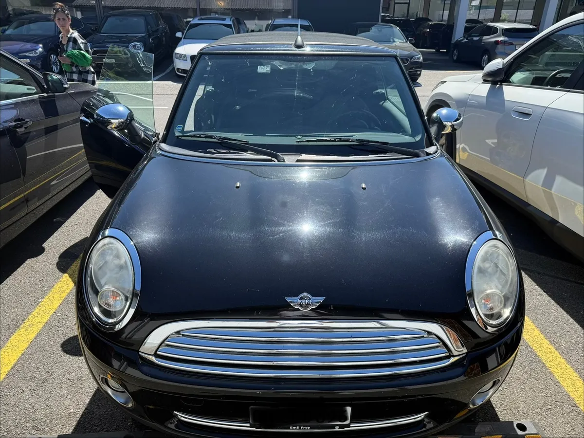 MINI Cooper Cabrio