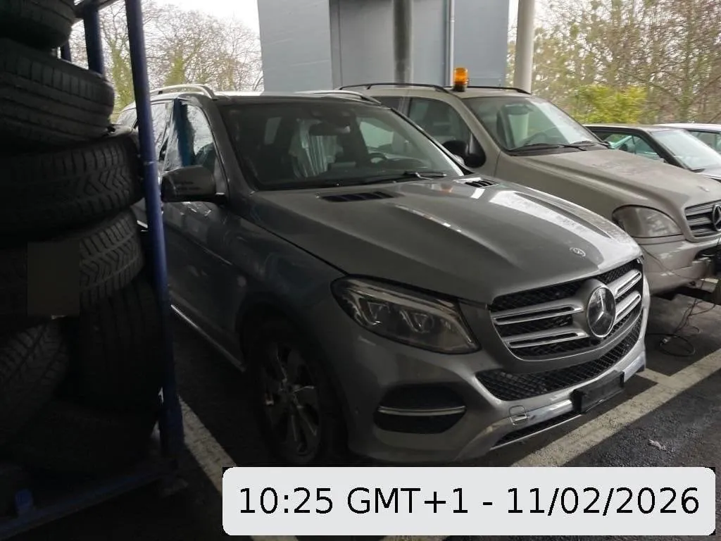 Mercedes-Benz GLE 350 d 4MATIC , 258 HP — zdjęcie 2