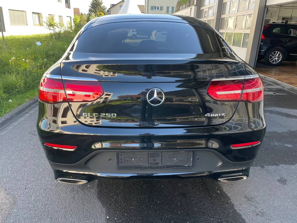 MERCEDES-BENZ GLC 250 EC — zdjęcie 5