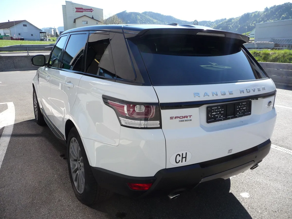 LAND ROVER RR Sport3.0SDV6 — zdjęcie 12