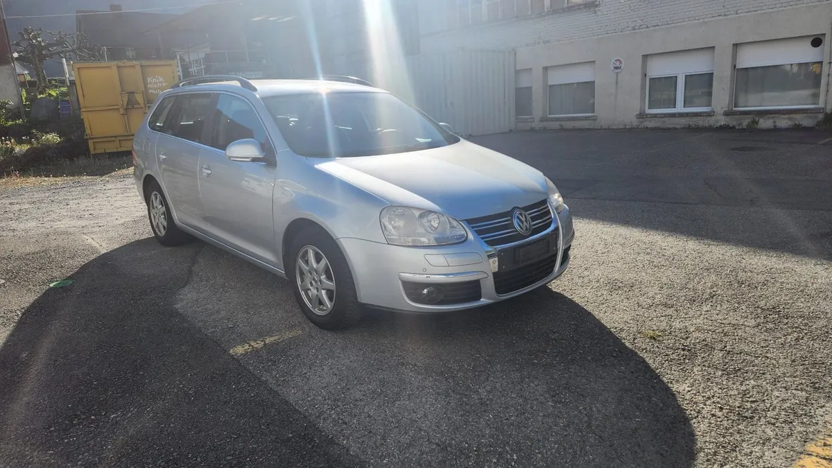 VW GOLF VAR. 1.4TSI — zdjęcie 7