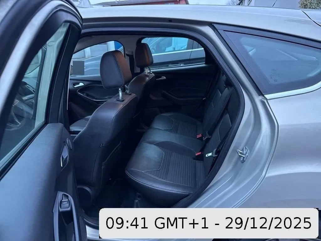 FORD Focus 1.0 SCTi Titanium, 125 HP — zdjęcie 7