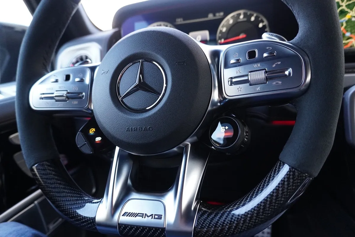 MERCEDES-BENZ G63 AMG 4*4² — zdjęcie 13