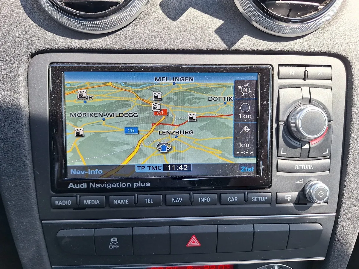 AUDI A3 2.0TFSI 5T — zdjęcie 15