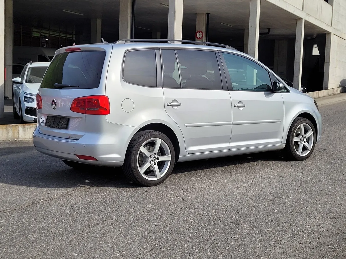 VW Touran — zdjęcie 7